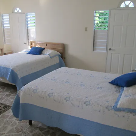 Paradise Inn-2